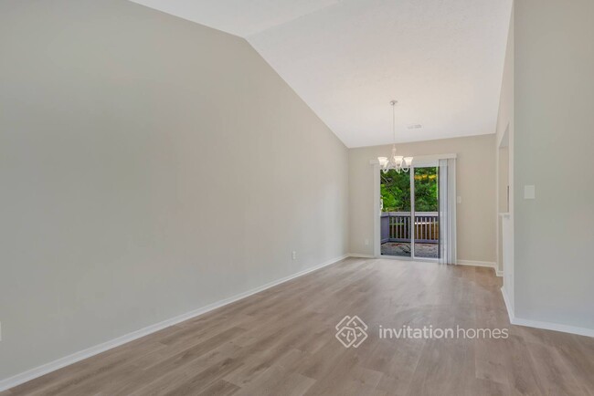 Foto del edificio - 4546 Wellspring Way