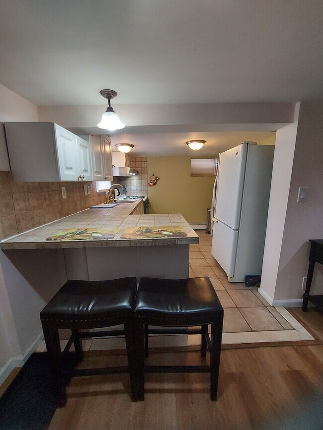 Building Photo - 509 Saint Pauls Ave