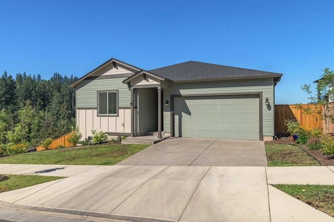 Building Photo - Gorgeous Home with a view!! Available Now!!