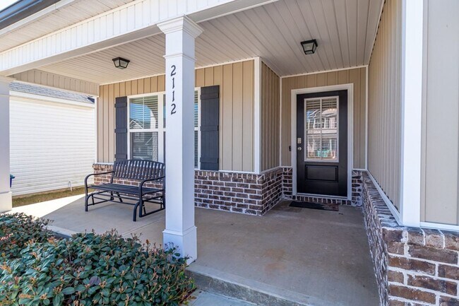 Foto del edificio - 4 Bedroom 2 Bath Canterbury Farms