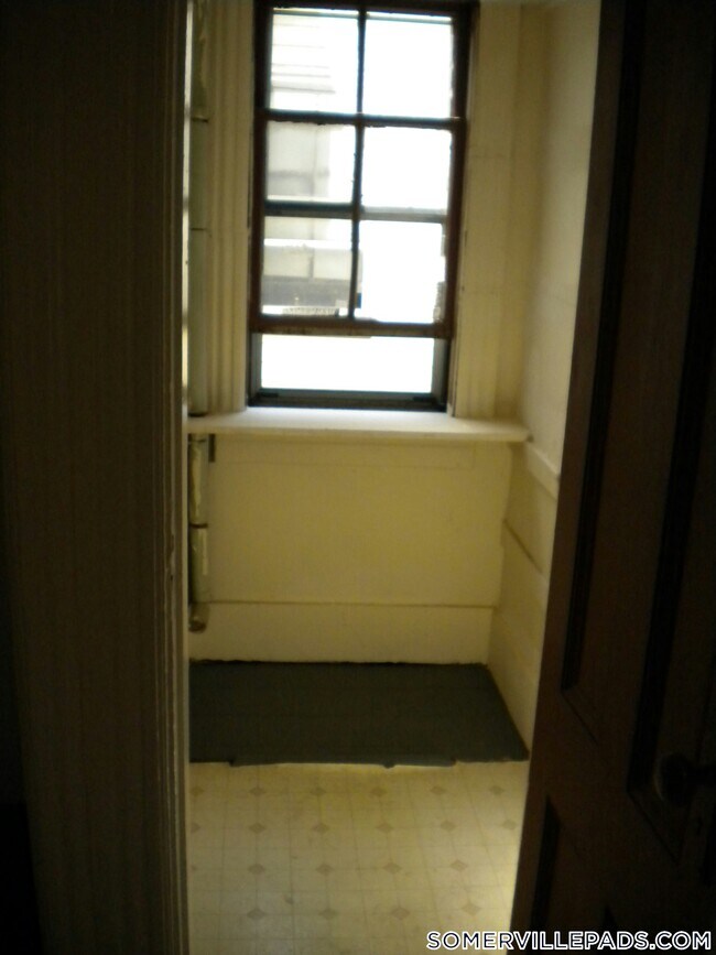 Foto del edificio - 114 Woodstock St