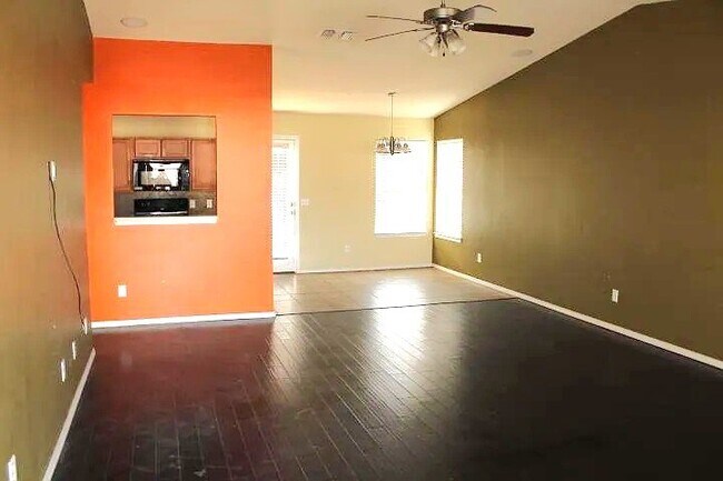 Foto del edificio - 1804 NW 145th St