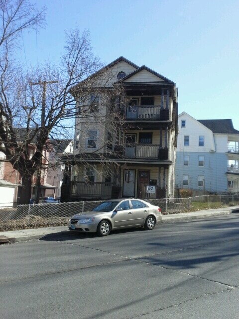 Primary Photo - 157 Congress Ave