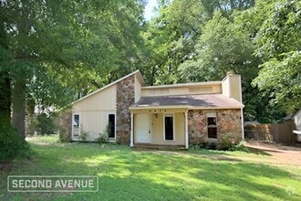 Building Photo - 6675 Santaolina Dr