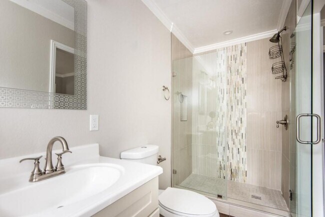 Foto del edificio - 5579 Marquette Dr