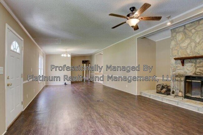 Foto del edificio - 3308 Jarrell Ridge Rd