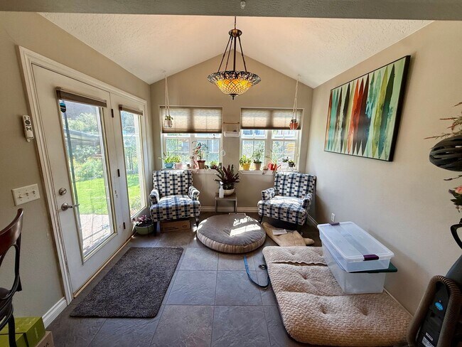 Foto del edificio - 5436 Bigfork Rd