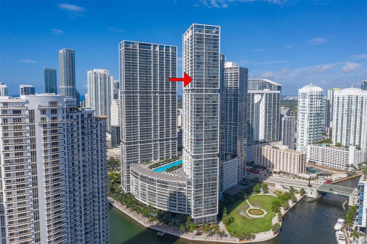 Foto principal - 465 Brickell Ave