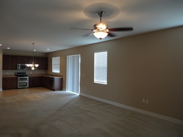 Building Photo - 104 Star Shell Drive