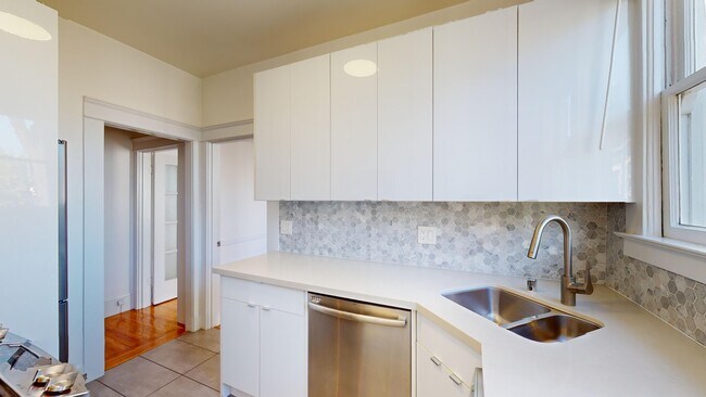 Foto del edificio - 822 Waller St