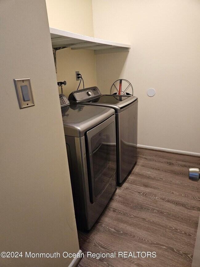 Foto del edificio - 462 Crawford St