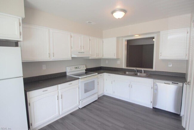 Foto del edificio - 917 Wilcher Way