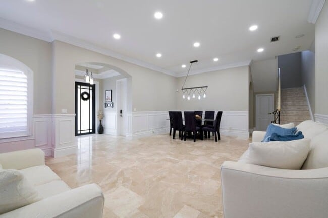 Foto del edificio - 7150 Ivy Crossing Ln