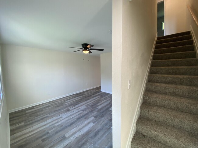 Building Photo - 1611 Manson St