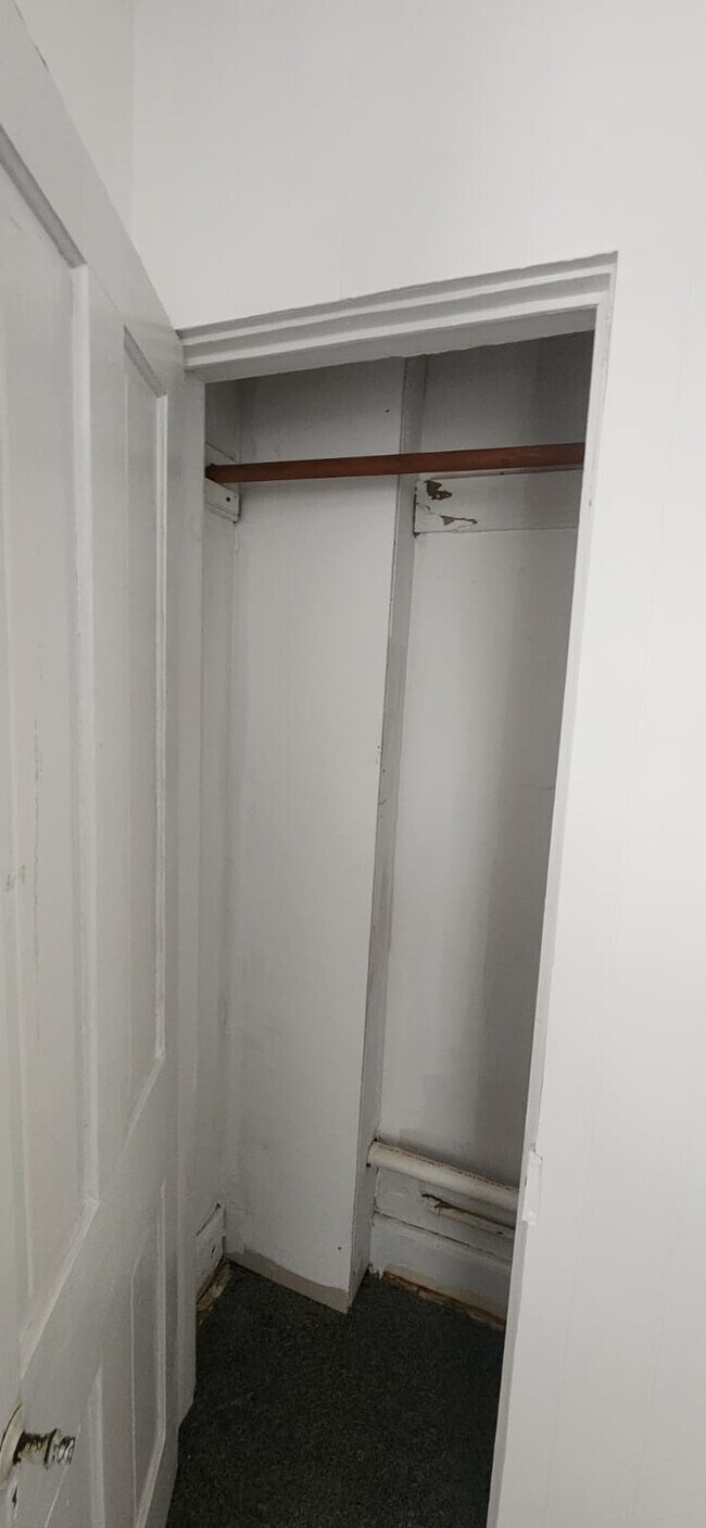 Foto del edificio - 197 Roosevelt St