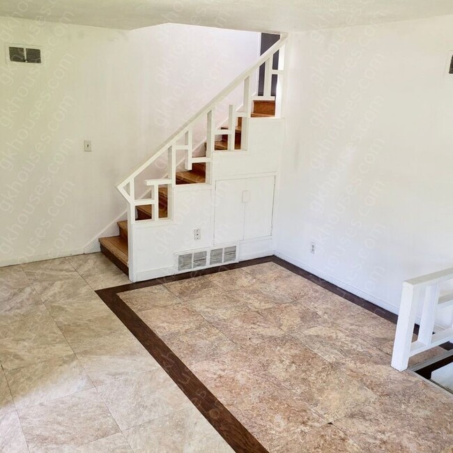 Foto del edificio - 8675 W 13th Ave