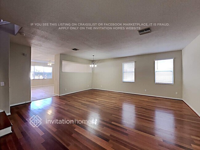 Foto del edificio - 17545 Glenapp Dr