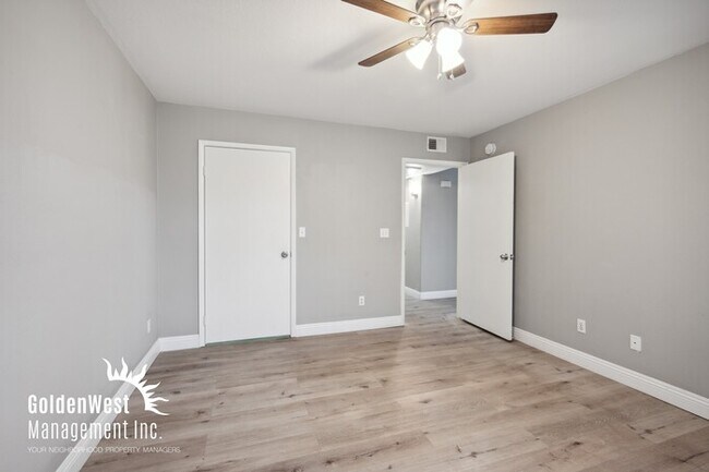 Foto del edificio - Gorgeous 1Bdm 1Ba Condo in Gated Community