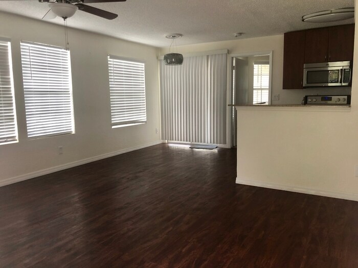 Foto principal - 11500 Westwood Blvd
