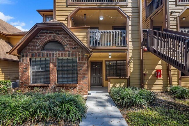 Foto del edificio - 485 Forestway Cir