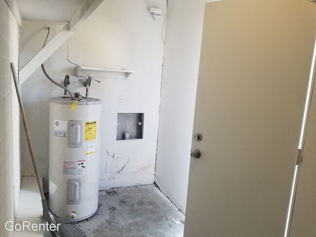 Foto del edificio - 2 br, 1 bath House - 3952 W Palomino Rd