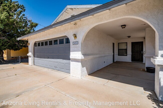 Building Photo - 3 br, 2 bath House - 3692 N Roosevelt Street