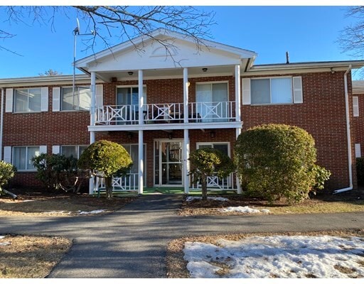 Primary Photo - 23 Bayberry Dr