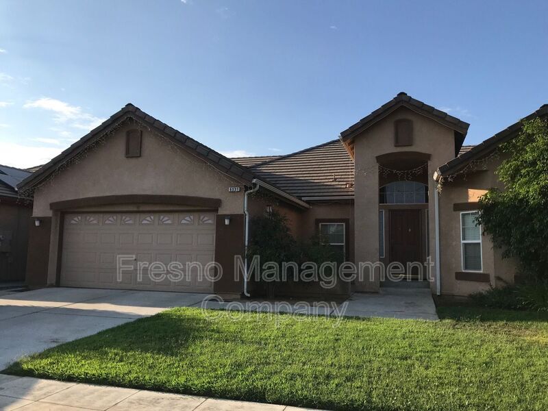 Foto principal - 6331 W Portals Ave