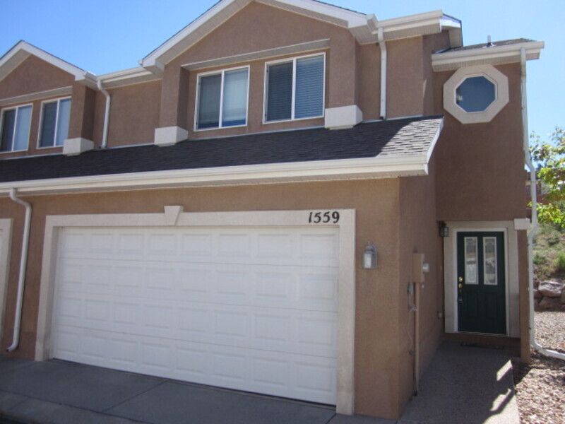 Foto principal - 1559 Garden Vista Grove