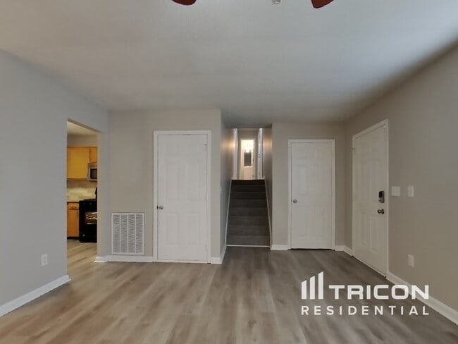 Foto del edificio - 108 Ivy Crest Dr
