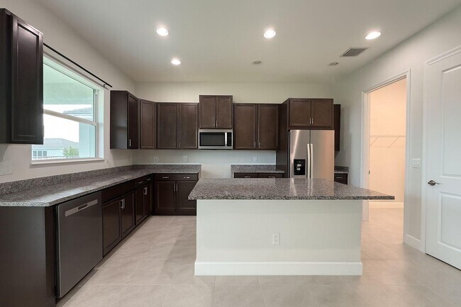 Foto del edificio - 5703 Lodgepole Ln