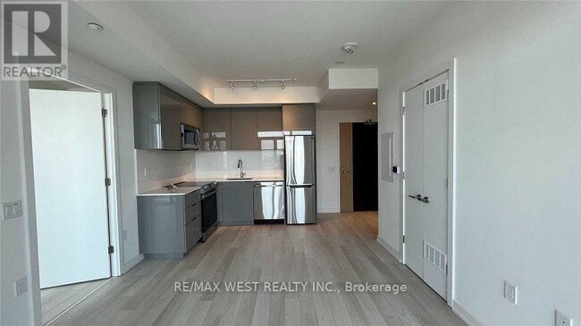 Building Photo - 50 Power St