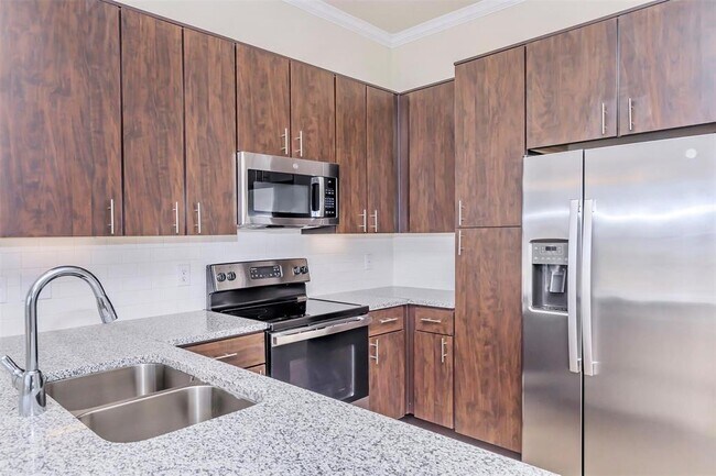 Foto del edificio - 7600 S Mason Rd