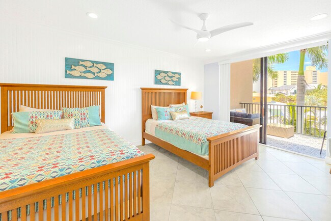 Building Photo - 4BR- 117
