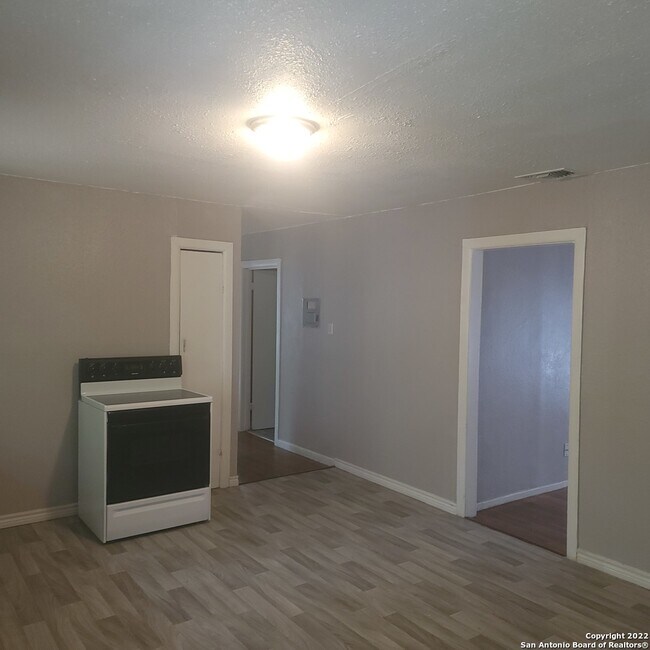 Foto del edificio - 1114 Kyle St