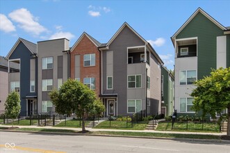 Building Photo - 2135 N College Ave
