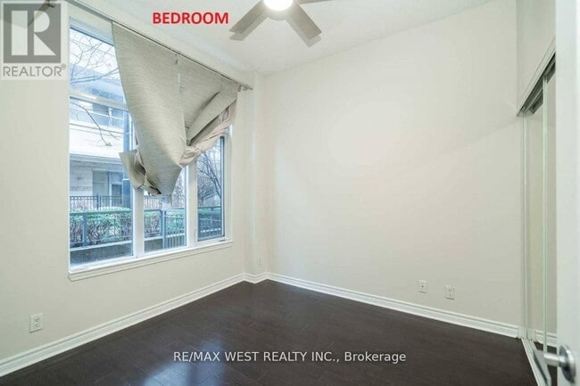 Building Photo - 330-330 Princess Royal Dr