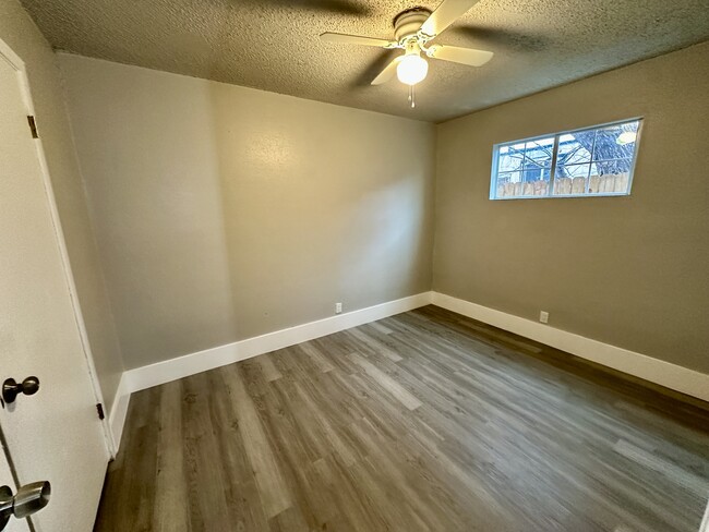 Building Photo - 2703 Observation Dr