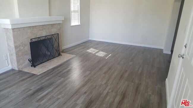 Building Photo - 6573 Arlington Ave
