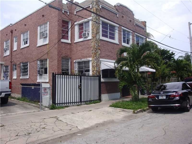 Building Photo - 120 NW 7th Ave