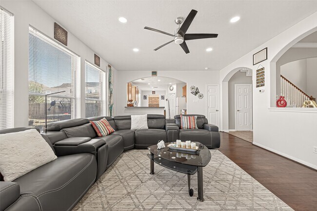 Foto del edificio - 7023 Westford Park Ln