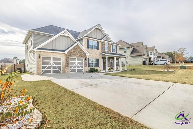 Foto del edificio - 421 Newport Ave