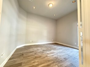 Building Photo - 13522 Schumann Trail