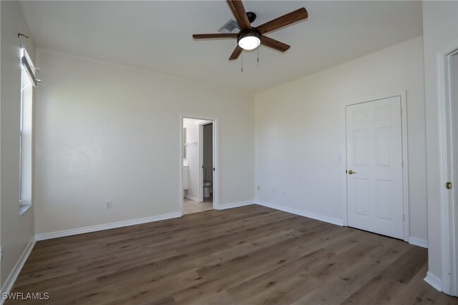 Building Photo - 11204 Lakeland Cir