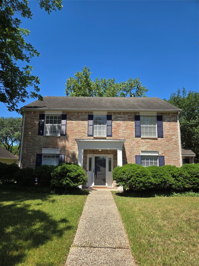 Building Photo - 306 Houghton Rd