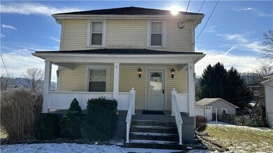 Building Photo - 186 Idabelle Ave