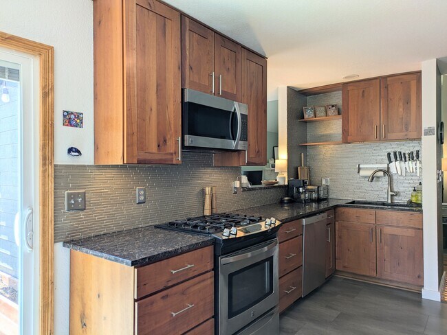 Foto del edificio - 306 Linden St