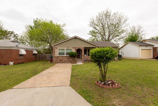 Foto del edificio - Incredibly Renovated 3 bedroom Beaut! Avai...