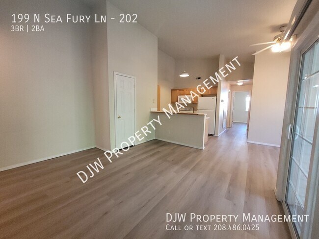 Foto del edificio - Spacious 3 Bedroom at an Unbeatable Price ...