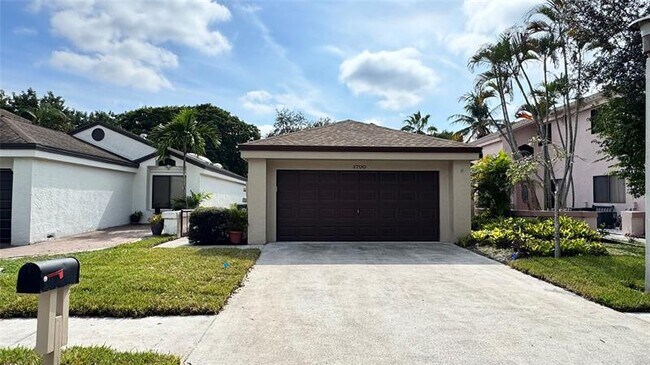 Foto del edificio - 3700 NW 19th St